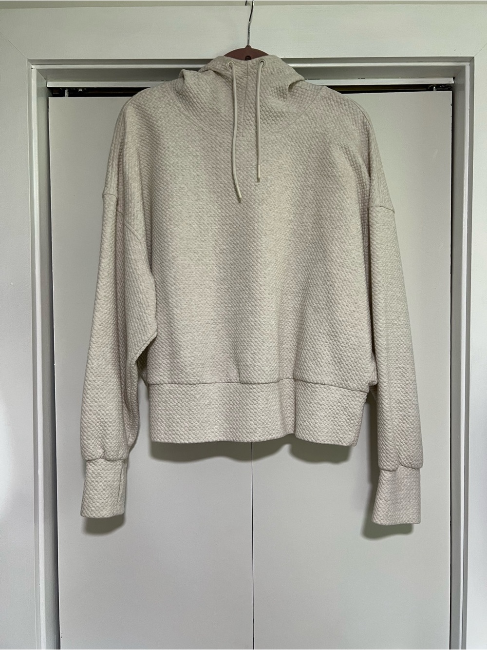 Old Navy Dynamic Fleece XL Cream Textured Funnel Neck Hoodie Y2K